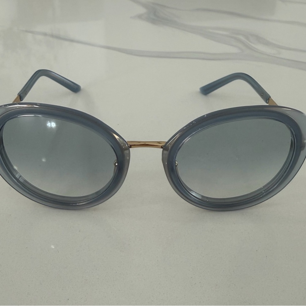 Elegant Blue Sunglasses